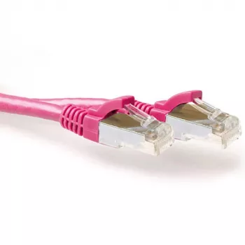 ACT Pink 1.50 metru UTP CAT6A savienojuma kabelis ar aizsargātiem RJ45 kontaktiem