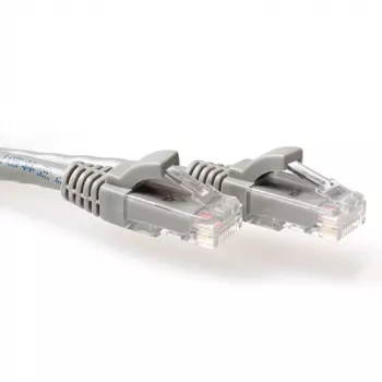 ACT pelēks 30 metru U/UTP CAT6 savienojuma kabelis ar snagless RJ45 savienotājiem