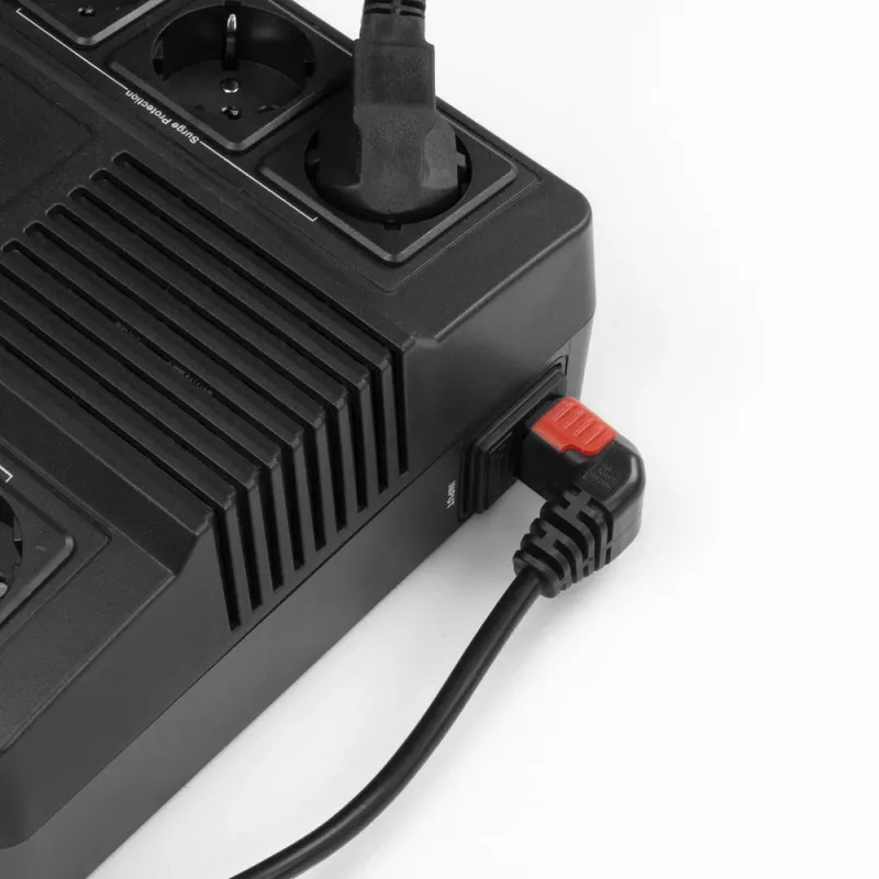 ACT strāvas vads CEE 7/7 (leņķa) - C13 IEC Lock (augšleņķa) melns 3 m, EL456S