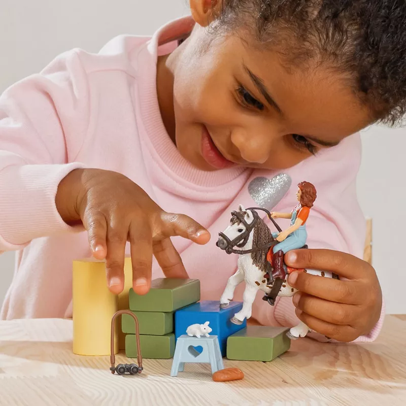 Schleich HORSE CLUB Mia & Spotty – Zirgs ar jātnieku