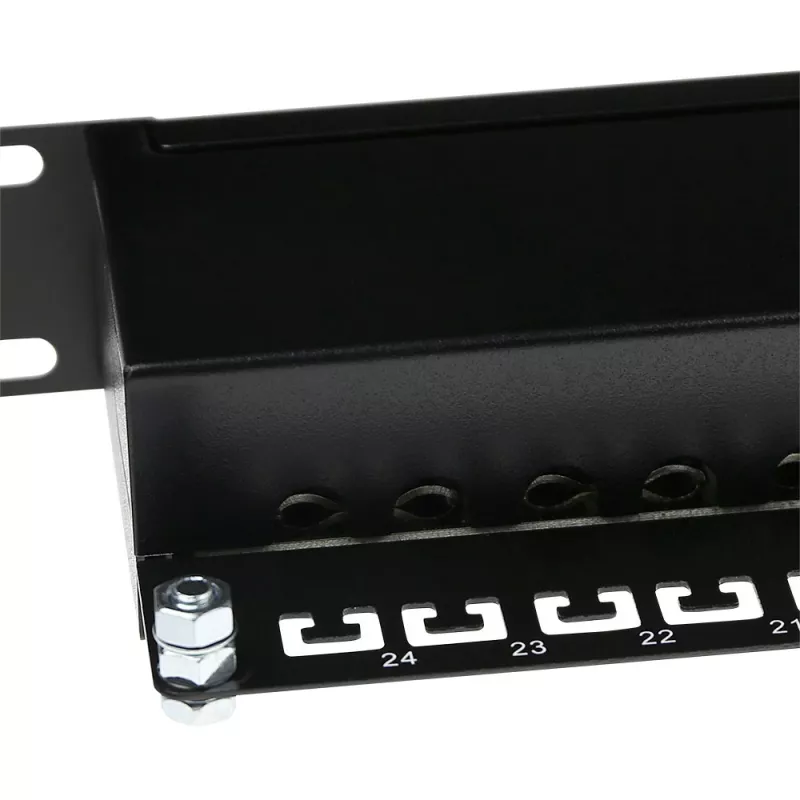 ACT Patchpanel CAT5E ekranēts 24 porti ar vāku