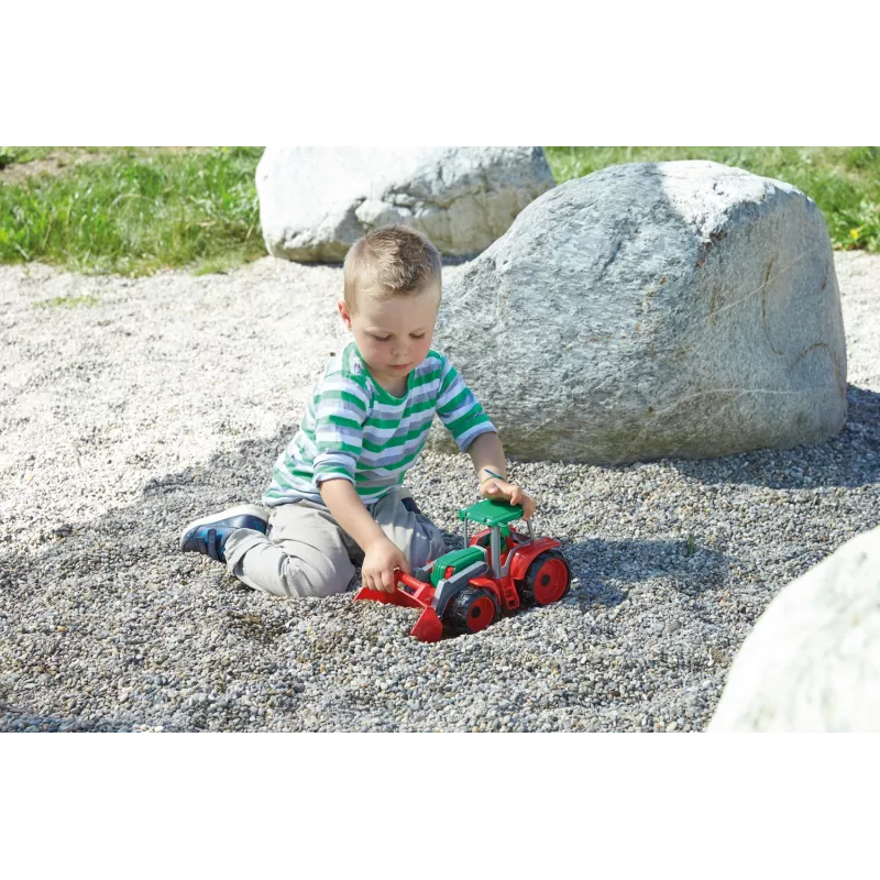 LENA 04407 Traktors ar lāpstu un figūriņu