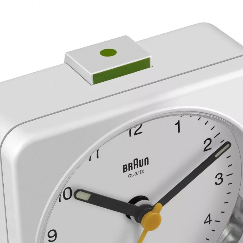 Braun BC03W kvarca modinātājpulkstenis balts