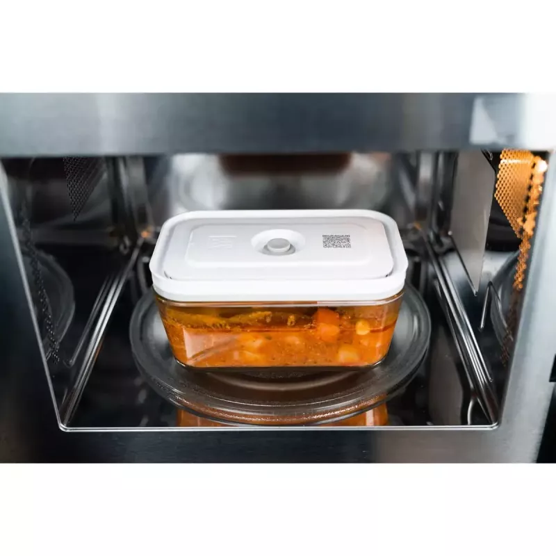 Pārtikas uzglabāšanas trauks ZWILLING FRESH & SAVE Taisnstūra stikls 1,6 L, plastmasas bloķējams vāks, piemērots cepeškrāsnij/mikroviļņu krāsnij