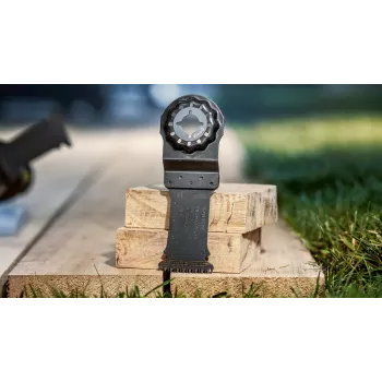 Iegremdēšanas asmens Bosch PRO AIZ 32 — 32 mm platums, 50 mm dziļums, abrazīvai koksnei, cietkoksnei, plastmasai