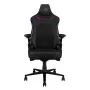 Universāla spēļu krēsls ASUS ROG Courser — polsterēts sēdeklis, maks. svars 136 kg, sēdeklis 670×700 mm, min. augstums 140 cm, melns