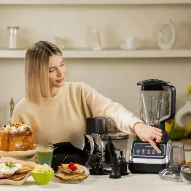 Virtuves kombains MPM MRK-27 2000W — daudzfunkcionāls palīgs ikdienas ēdiena gatavošanā