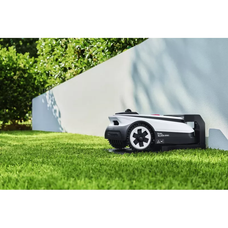 Robots zāles pļāvējs Ecovacs GOAT A1600 LiDAR PRO EU, balts/melns