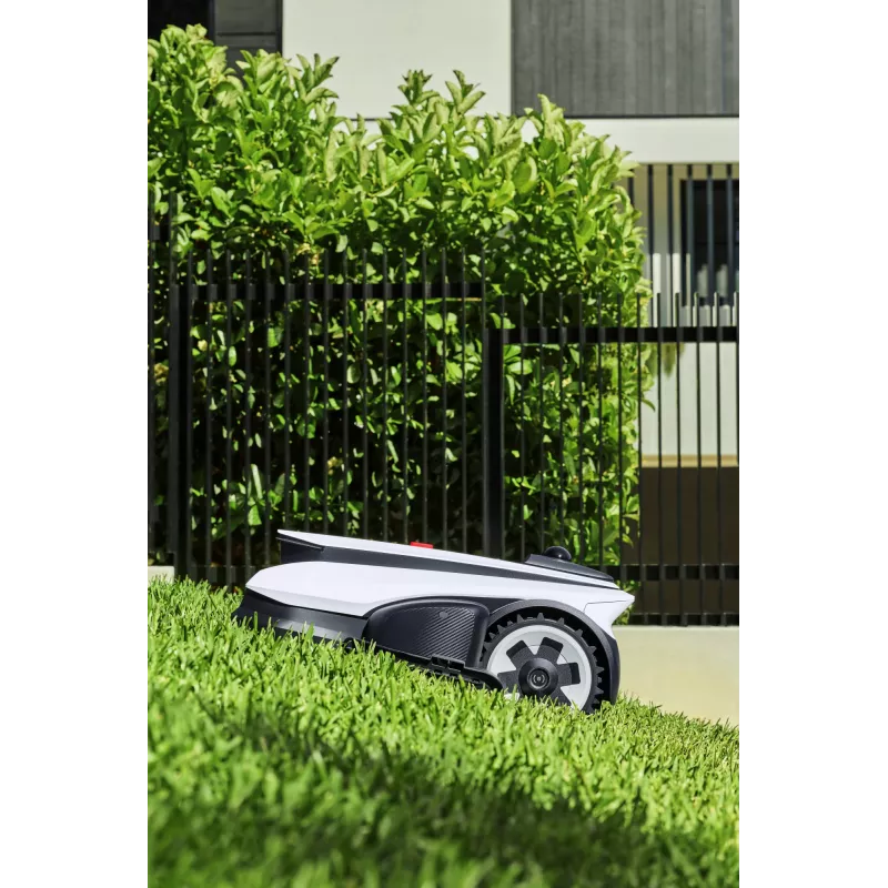 Robots zāles pļāvējs Ecovacs GOAT A1600 LiDAR PRO EU, balts/melns