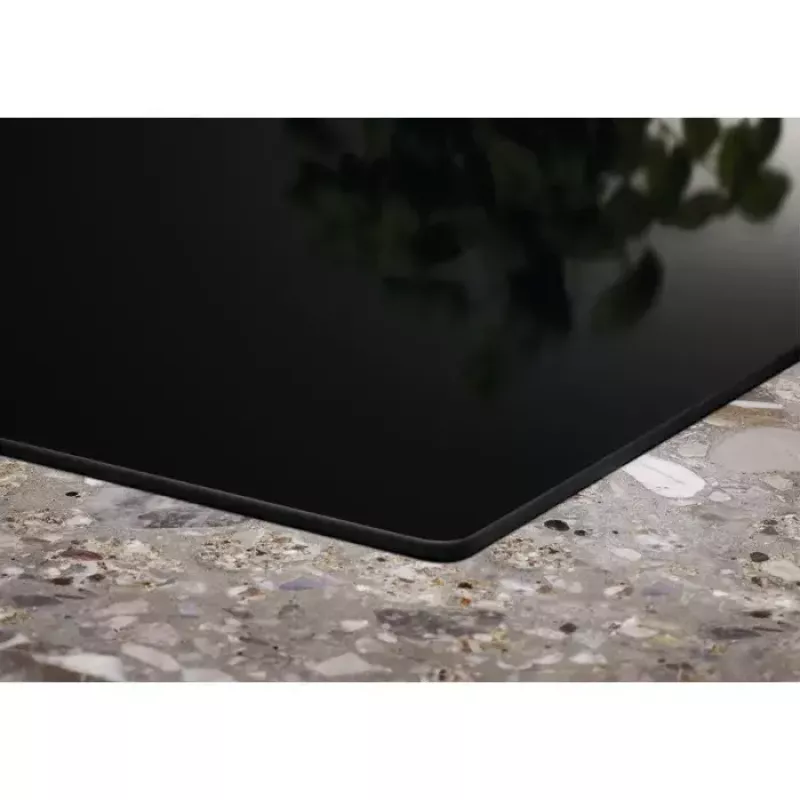 Electrolux LIL61424C Melna iebūvējama 60 cm zonas indukcijas plīts virsma 4 zonām