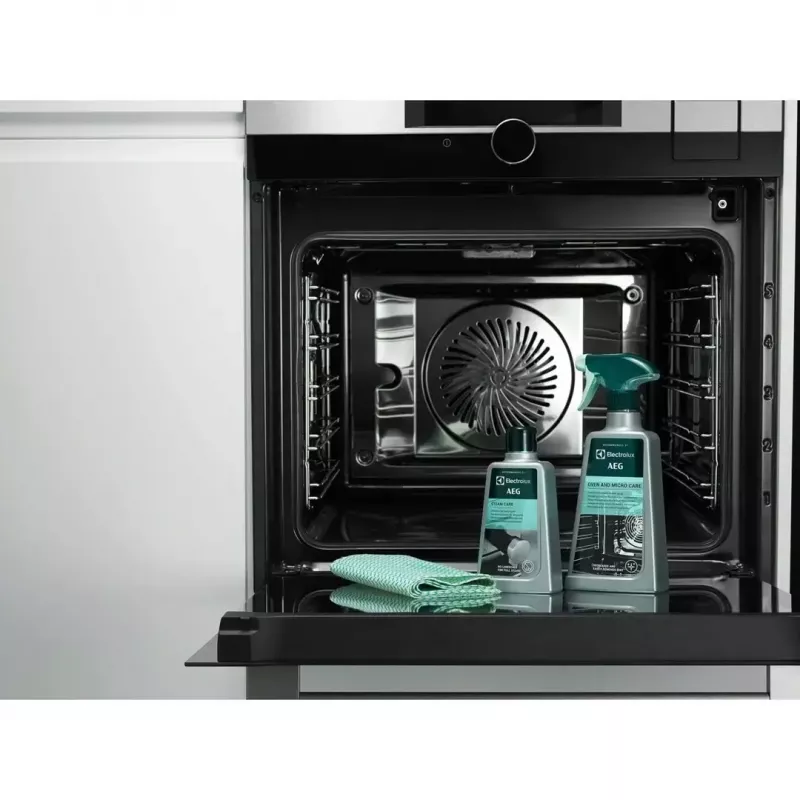 Tīrīšanas līdzeklis cepeškrāsnij un plītij Electrolux M3OCS301 — 500 ml aerosols, pelēks