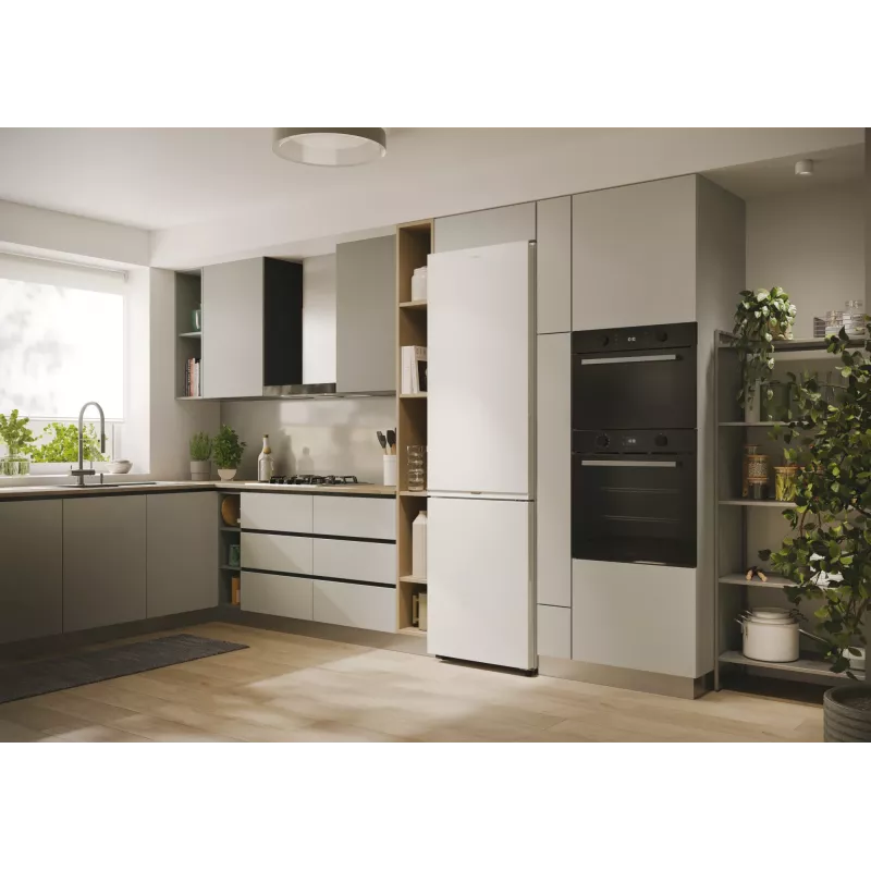 Candy CNCQ2T620EW Brīvstāvošs ledusskapis 409 L Balts