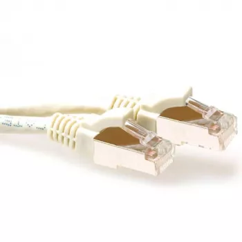 ACT Ivory 0.25m SFTP CAT6A lāpīšanas kabelis ar RJ45 savienotājiem, bez aizķeršanās