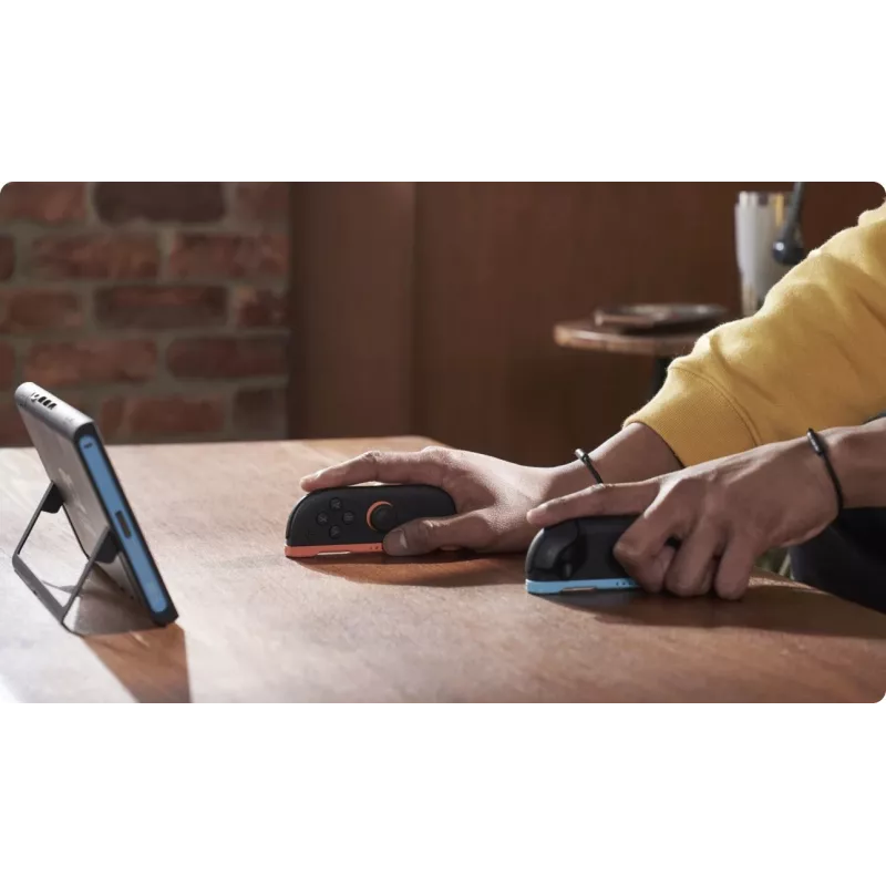 Spēļu konsole Nintendo Switch 2 Melna — 7.9 collu LCD 1920×1080, 120 Hz, 256 GB, 5220 mAh akumulators, Wi‑Fi 6, Bluetooth, HDR10