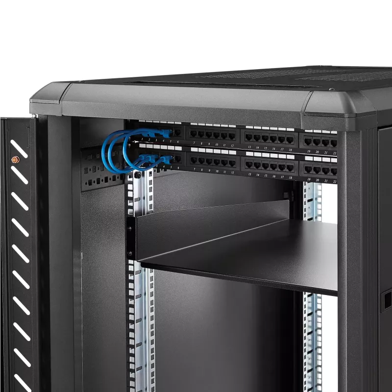StarTech.com 2U servera statīva plaukts - universāls konsoles plaukts 19 collu tīkla iekārtu statīvam un skapim - izturīgs tērauds – svara ietilpība 23 kg - 22 collu dziļa paplāte, melns