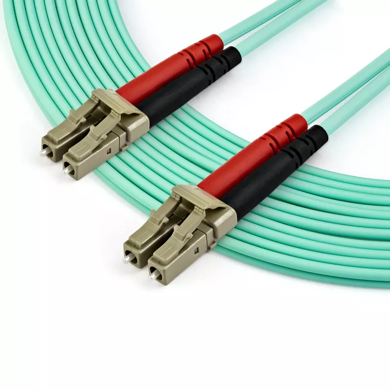 StarTech.com 7m LC/UPC-LC/UPC OM3 daudzmodu optiskās šķiedras kabelis, pilns duplekss 50/125µm, 100G, zems ievietošanas zudums, LSZH