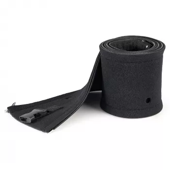StarTech.com 1 m Neoprēna kabeļu pārvalks ar rāvējslēdzēju un sprādzēm - 3 cm diametrs - Melns