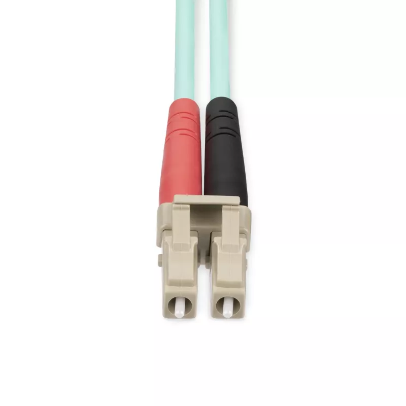 StarTech.com 25m (82ft) LC/UPC–LC/UPC OM4 daudzmodu optiskās šķiedras kabelis, 50/125µm LOMMF/VCSEL, 100G, zemi ievietošanas zudumi, LSZH apvalks