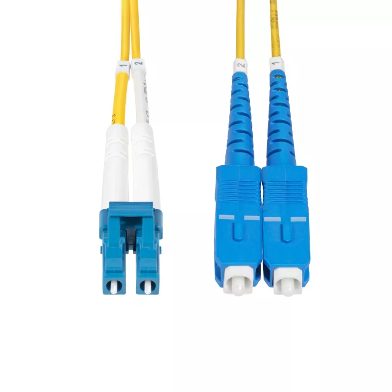 StarTech.com 25m (82ft) LC-SC (UPC) OS2 vienmoda dupleksa optiskā šķiedra kabelis, 9/125µm, 100G, lieces nejutīgs, zemi ievietošanas zudumi - LSZH šķiedras džempera vads