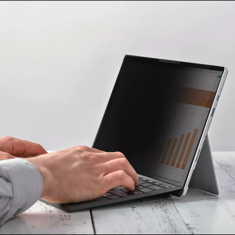 StarTech.com 4-virzienu 12.4 collu Surface Laptop Go 1/2/3 Privātuma ekrāna filtrs, portreta/ainavas režīms, skārienjutīgs, +/- 30 grādu skata leņķis, zilās gaismas samazināšana, matēta apdare