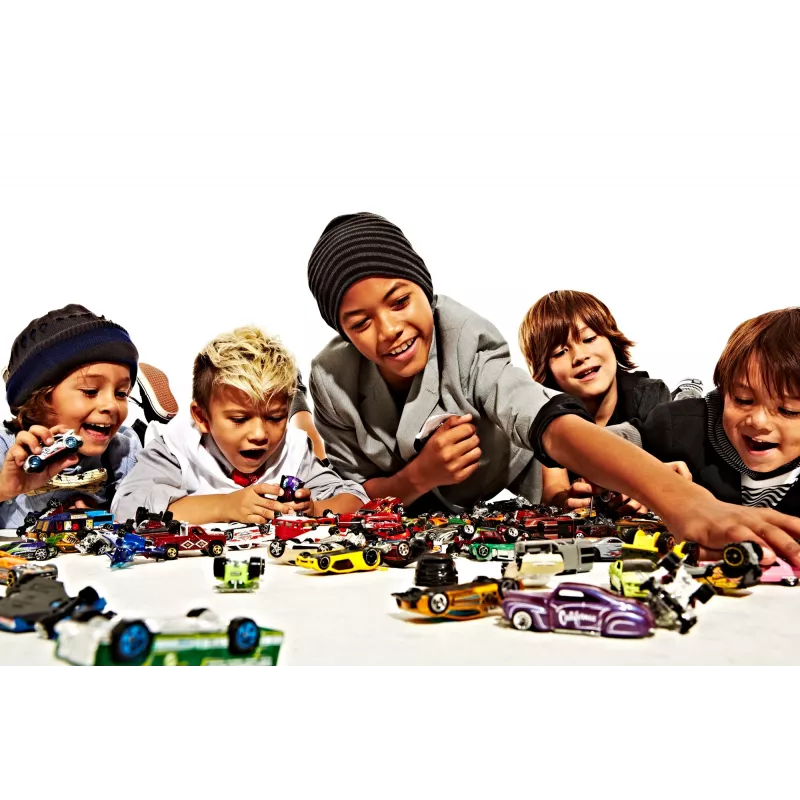 Hot Wheels 5 automašīnu komplekts, dažādas tēmas, 1:64 mērogs