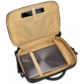 Case Logic Propel PROPC-116 Melna 39,6 cm (15,6 collu) portfelis