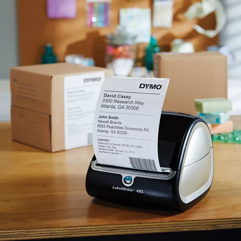 DYMO 2238107 UPS sūtījumu etiķetes, 102 x 210 mm, 6 ruļļi x 140 etiķetes, melnas uz balta