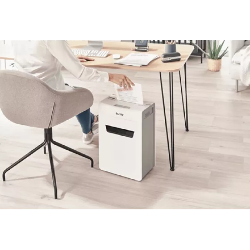 Leitz IQ Protect Premium Papīra Smalcinātājs 10X P4, 4 x 40 mm, 18 L, 150 loksnes, 55 dB, Touch, 10 loksnes