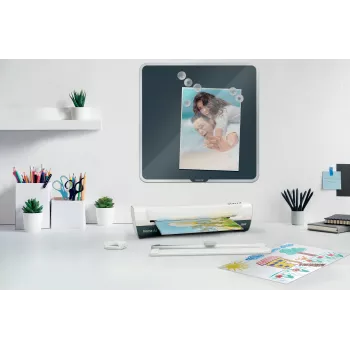 Leitz iLAM Home 4-in-1 A4 Laminators Komplekts, 24 cm, Karstais laminators, 300 mm/min, 0.4 mm, A4, 100 µm