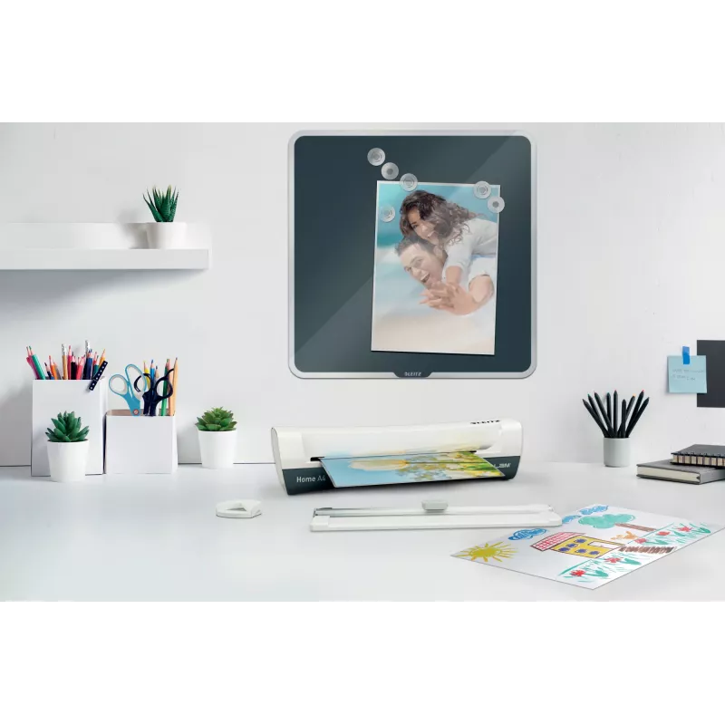 Leitz iLAM Home 4-in-1 A4 Laminators Komplekts, 24 cm, Karstais laminators, 300 mm/min, 0.4 mm, A4, 100 µm