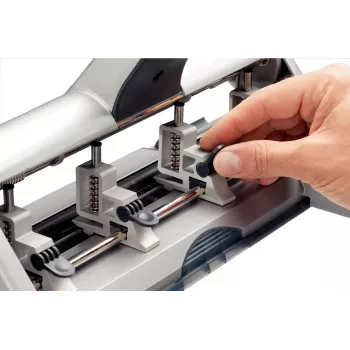 Leitz perforatora nazis 8mm Multi Hole Punch 5114 ar jauno klipu sistēmu