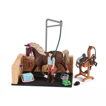 schleich HORSE CLUB Mazgāšanas zona ar Emīliju un Lūnu
