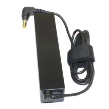 Fujitsu S26391-F1246-L609 strāvas adapteris / invertors 65 W Melns