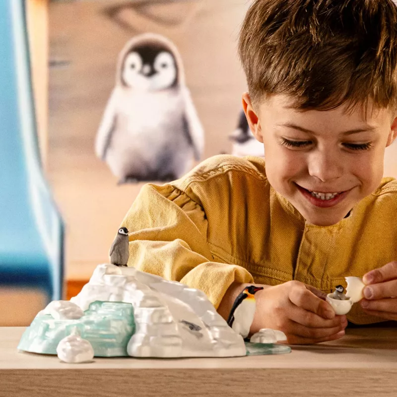 Schleich Pingvīnu ģimenes rotaļu figūriņas daudzkrāsainas 42661