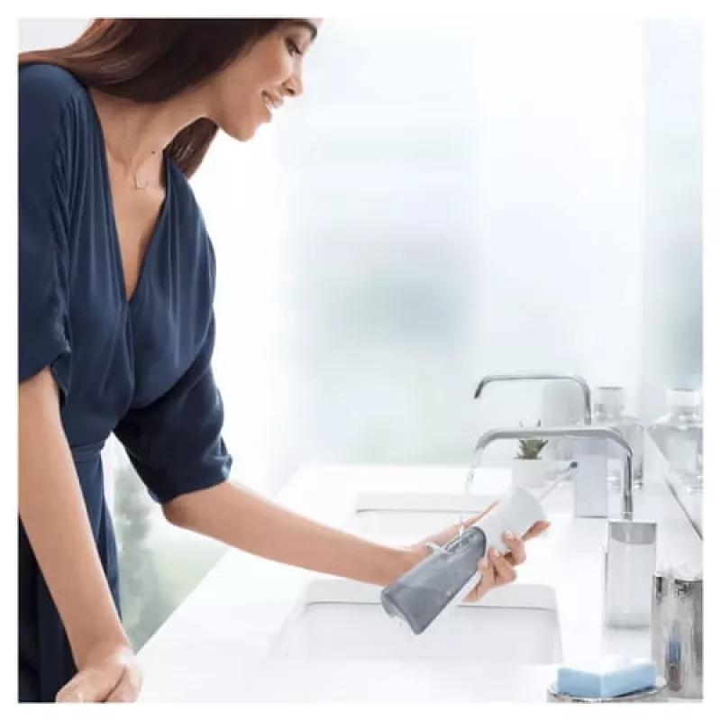 Oral-B Aquacare 6 mutes dušas ierīce