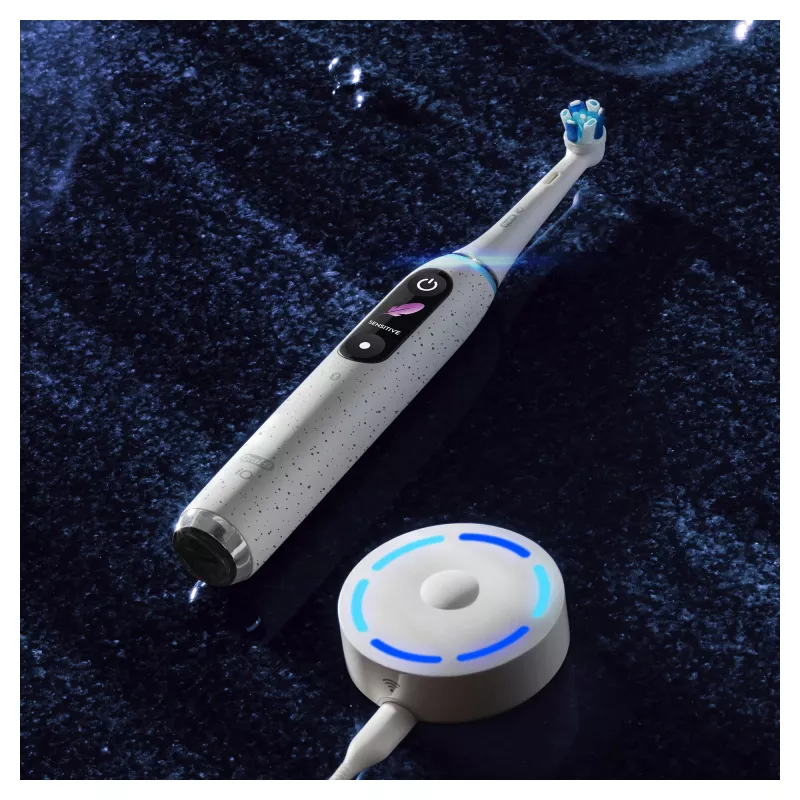 Oral-B iO Series 10 Pieaugušo rotējošā-oscillējošā zobu birste Balta