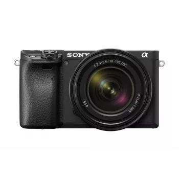 Sony α 6400 + SEL18135 bezspoguļa kamera 24,2 MP CMOS 6000 x 4000 pikseļi Melna
