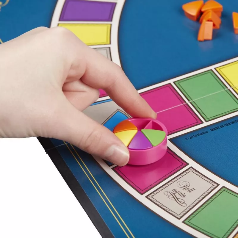 Hasbro Gaming Trivial Pursuit Classic Edition Galda spēle
