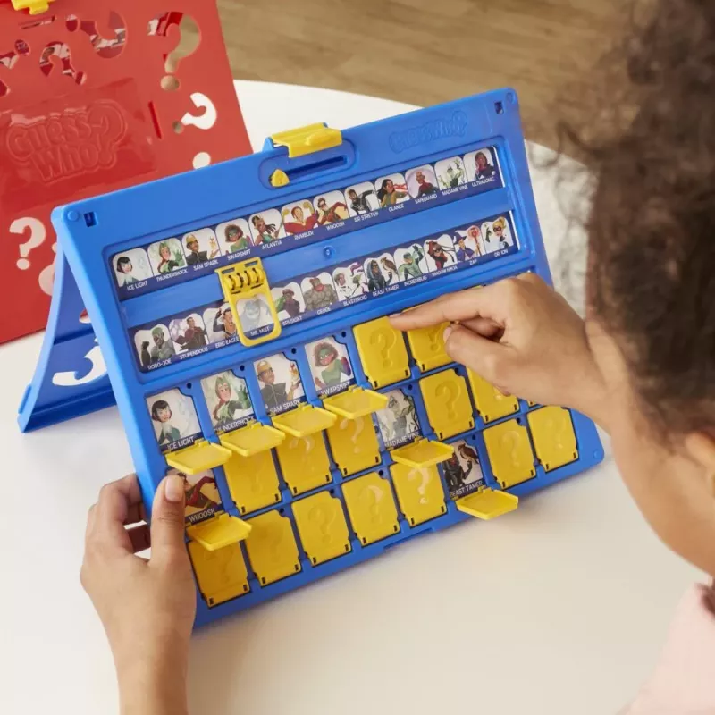 Hasbro Gaming Guess Who? Oriģinālā Uzminēšanas Spēle, Galda Spēle Bērniem no 6 Gadiem, 2 Spēlētājiem
