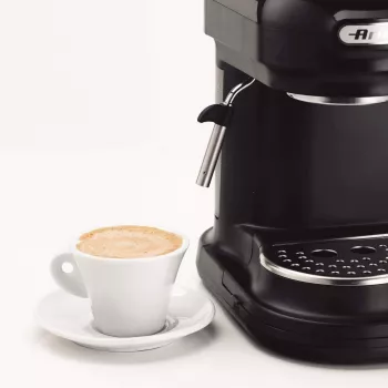 Ariete 1318 Moderna Espresso kafijas automāts ar iebūvētu kafijas dzirnaviņām, 1080 W, melns