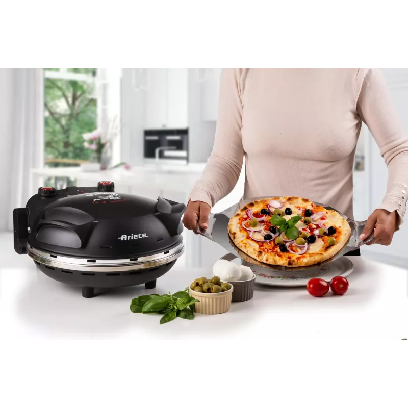 Ariete 917 picas krāsns - Pica 4 minūtēs - Ugunsizturīga akmens plāksne ar nepiedegošu pārklājumu - Maks. temperatūra 400°C - 1200 W - Taimeris 30' - Melna