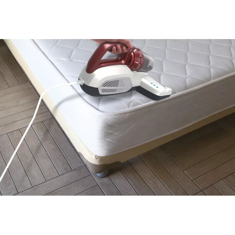 Hoover Ultra Vortex MBC500UV 011 rokas putekļsūcējs sarkanā krāsā bez putekļu maisa