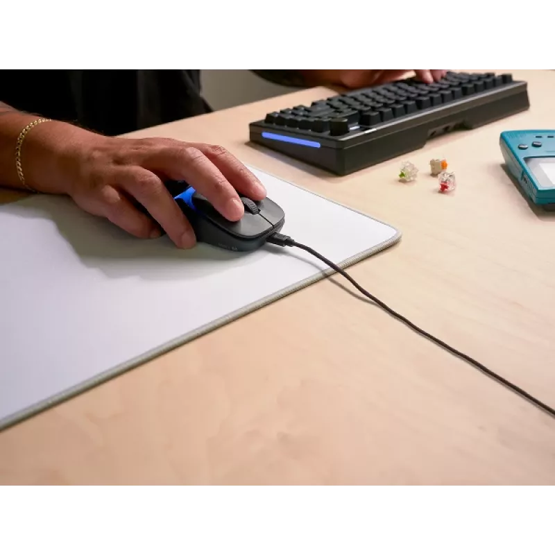 Glorious Gaming Model O3 Vadu Spēļu Pele - Īpaši Vieglas 54g Svars, 130M Noklikšķināšanas Optiskie Slēdži, 30K DPI BAMF 3.0 Sensors, 750 IPS Izsekošana, 50G Paātrinājums, Atbalsta Visus Satvēriena Veidus - Melna