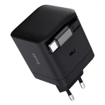 TRUST Charger Maxo 65W USB-C ar 67 cm ievelkamu kabeli