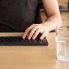 R-Go Tools Ergonomiskā tastatūra R-Go Compact Break, kompakta tastatūra ar pārtraukuma programmatūru, AZERTY (FR), Bluetooth, melna