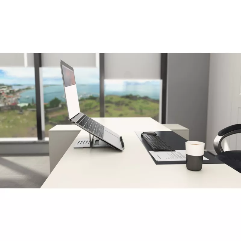 Kensington Easy Riser Aluminium Laptop Riser, klēpjdatora statīvs, sudraba krāsa, alumīnijs, silikons, tērauds, 40,6 cm (16 collas), 5 kg, 86 - 118 mm