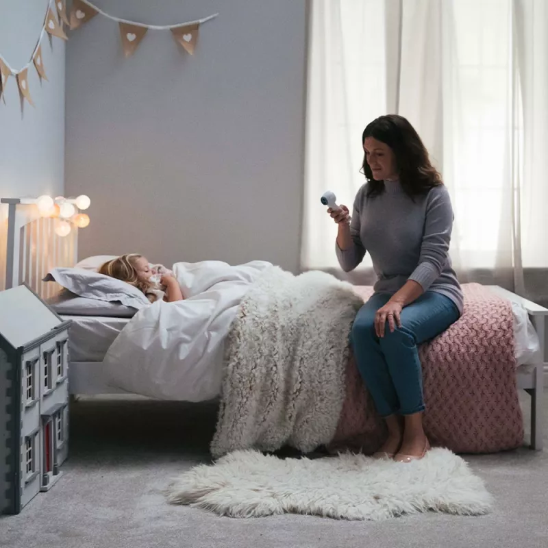 Braun BNT400 Bezkontakta + Kontakta Pieres Termometrs Balts