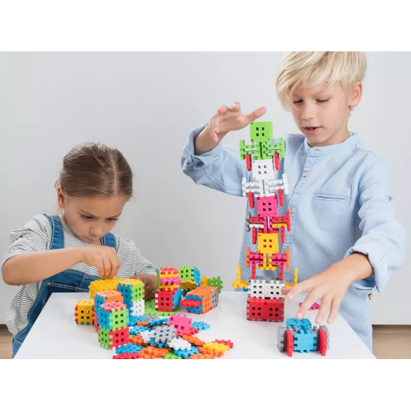 Marioinex Mini Waffle 140 konstruktors — 140 detaļas, daudzkrāsains, 3+ gadiem