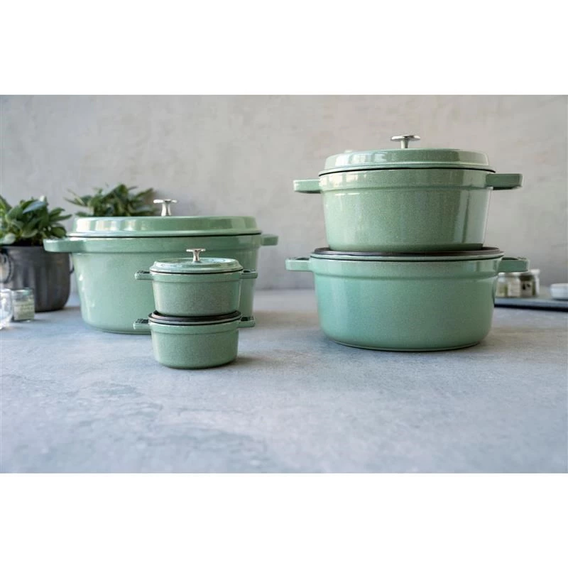 Staub apaļš čuguna katls 5,2 L, piparmētru krāsa - La Cocotte 26 cm