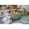 Staub apaļš čuguna katls 5,2 L, piparmētru krāsa - La Cocotte 26 cm